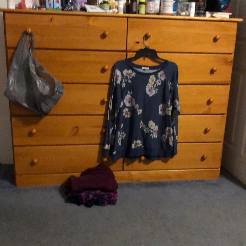 Maurices sweater